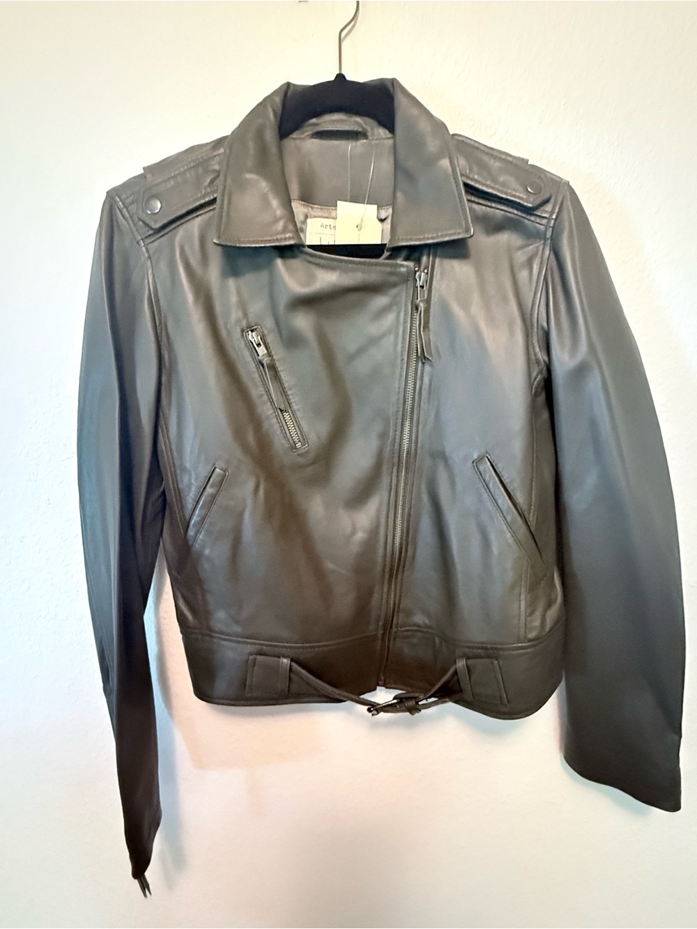 NWT GORGEOUS Artelier by Nicole Miller Leather Moto Jacket Small